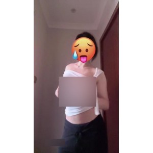 推特刚子反差热舞合集53部5.9G