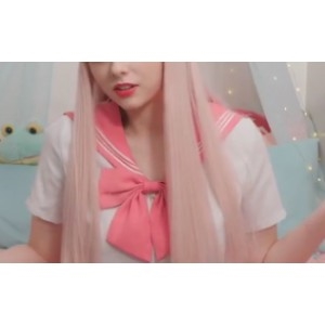 EvieSerenaOnlyfans劲爆合集12.4G蜜桃臀太顶了