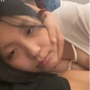 推特童颜大罩杯真实自拍19部760M太会了