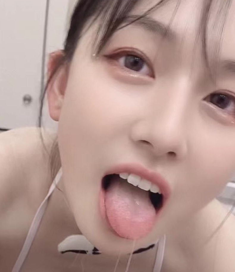 小坦克萌主抖音性感合集50部1.8G太劲爆了