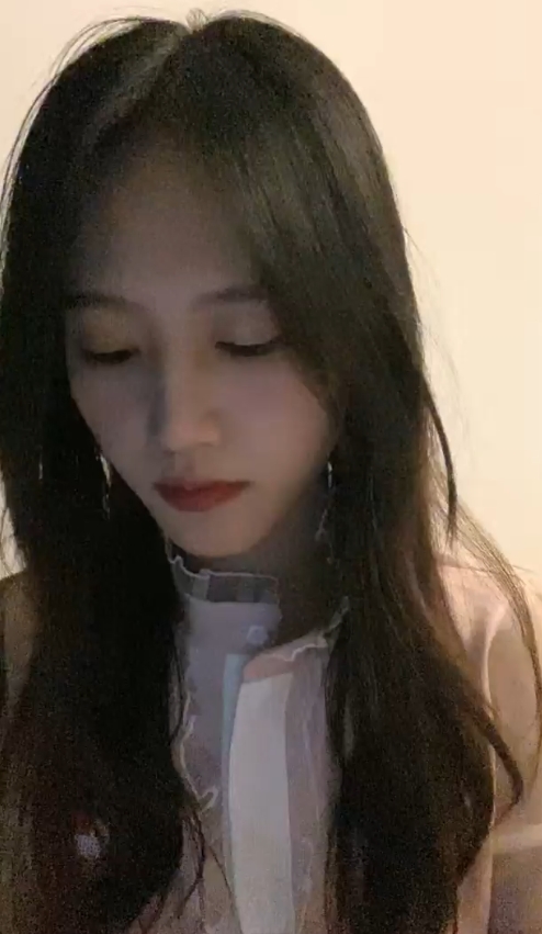 小困包胧竹推特合集88部8.5G典藏蜜桃摇摇乐